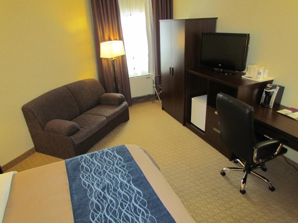 Comfort Inn Trois-Rivières Kültér fotó