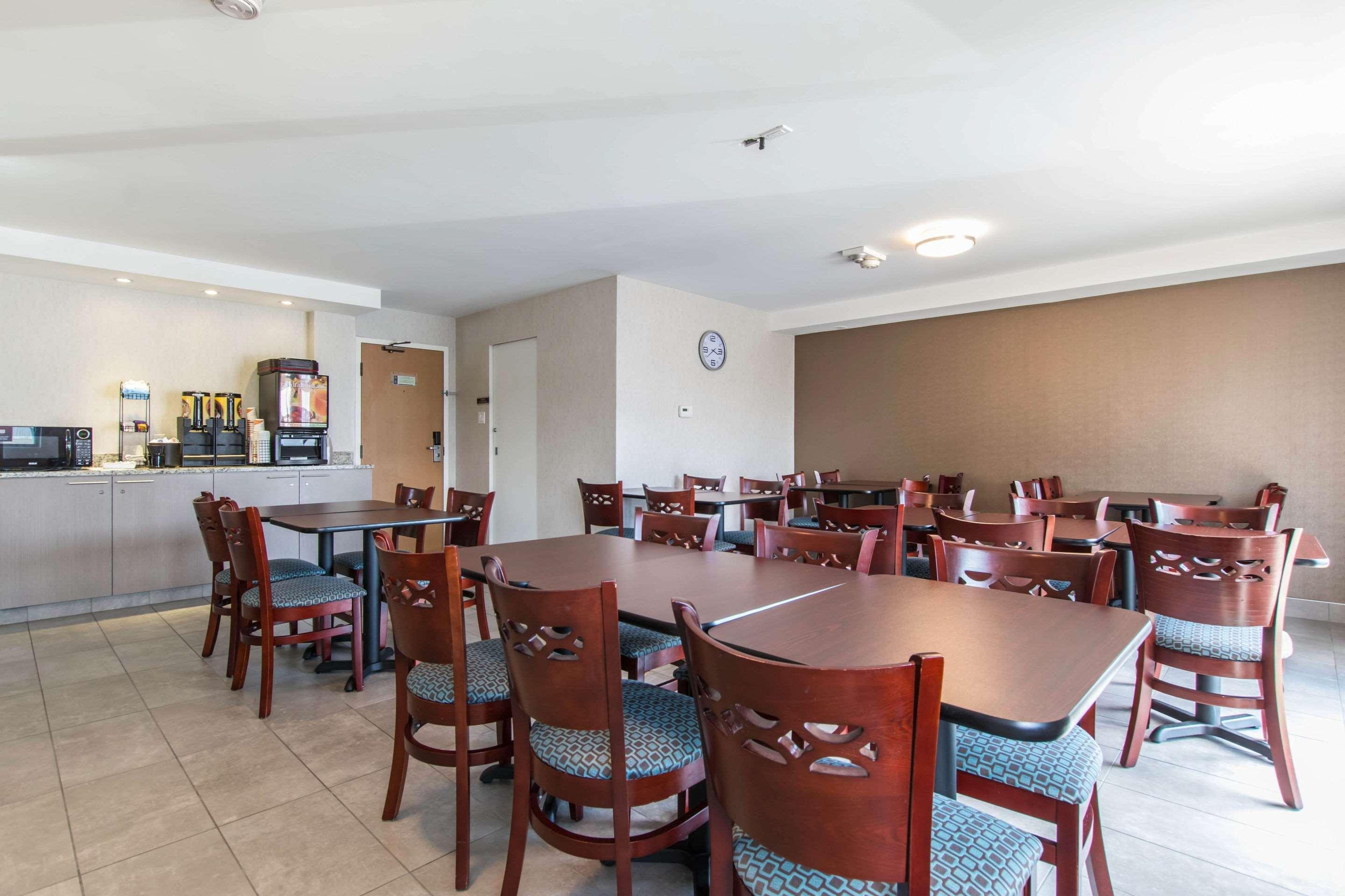 Comfort Inn Trois-Rivières Kültér fotó